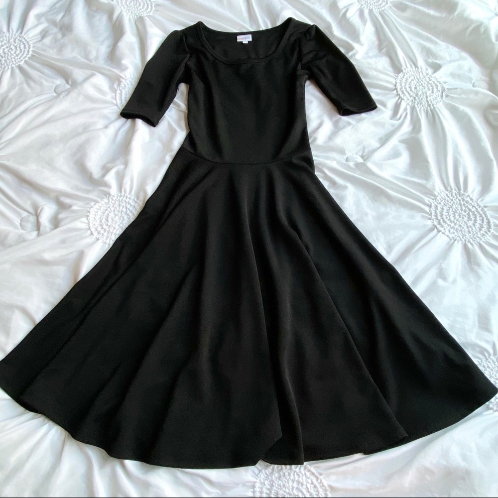 LuLaRoe solid black Nicole dress. 5/$25